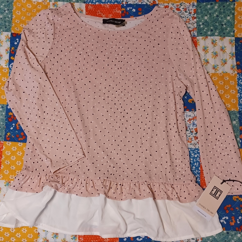 IVANKA TRUMP soft pink sweater for girls. Size S/P new with tags